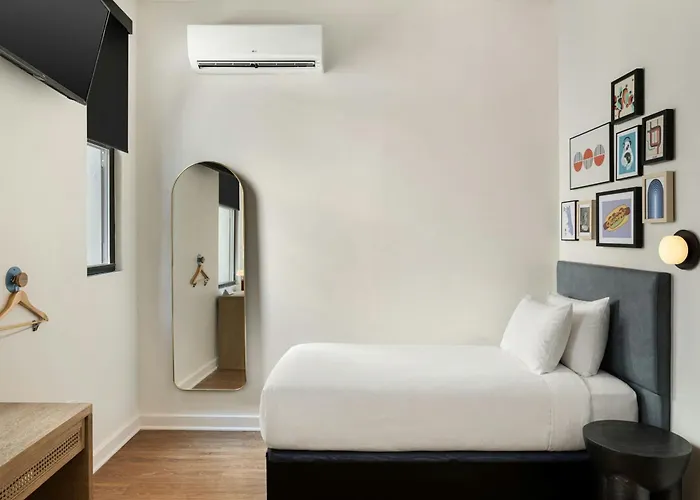 Found Hotels, Chicago, Series By Marriott