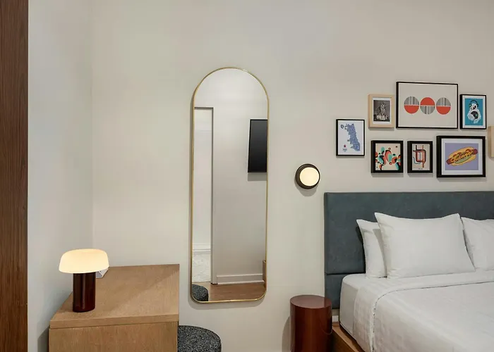 Found Hotels, Chicago, Series By Marriott 3* Chicago