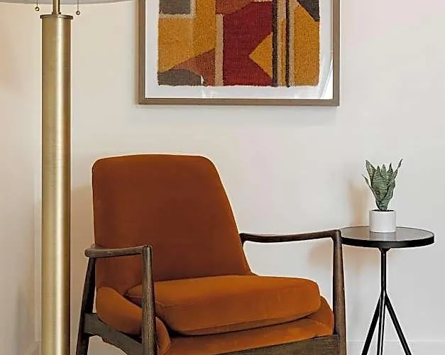 Found Hotels, Chicago, Series By Marriott Hotel Chicago