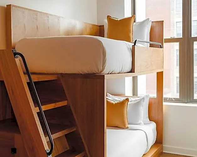 Found Hotels, Chicago, Series By Marriott Hotel 3*